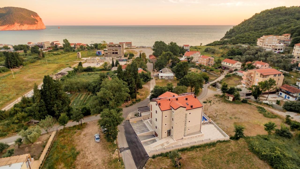 Luxury Apartments Queen Petrovac Exteriér fotografie